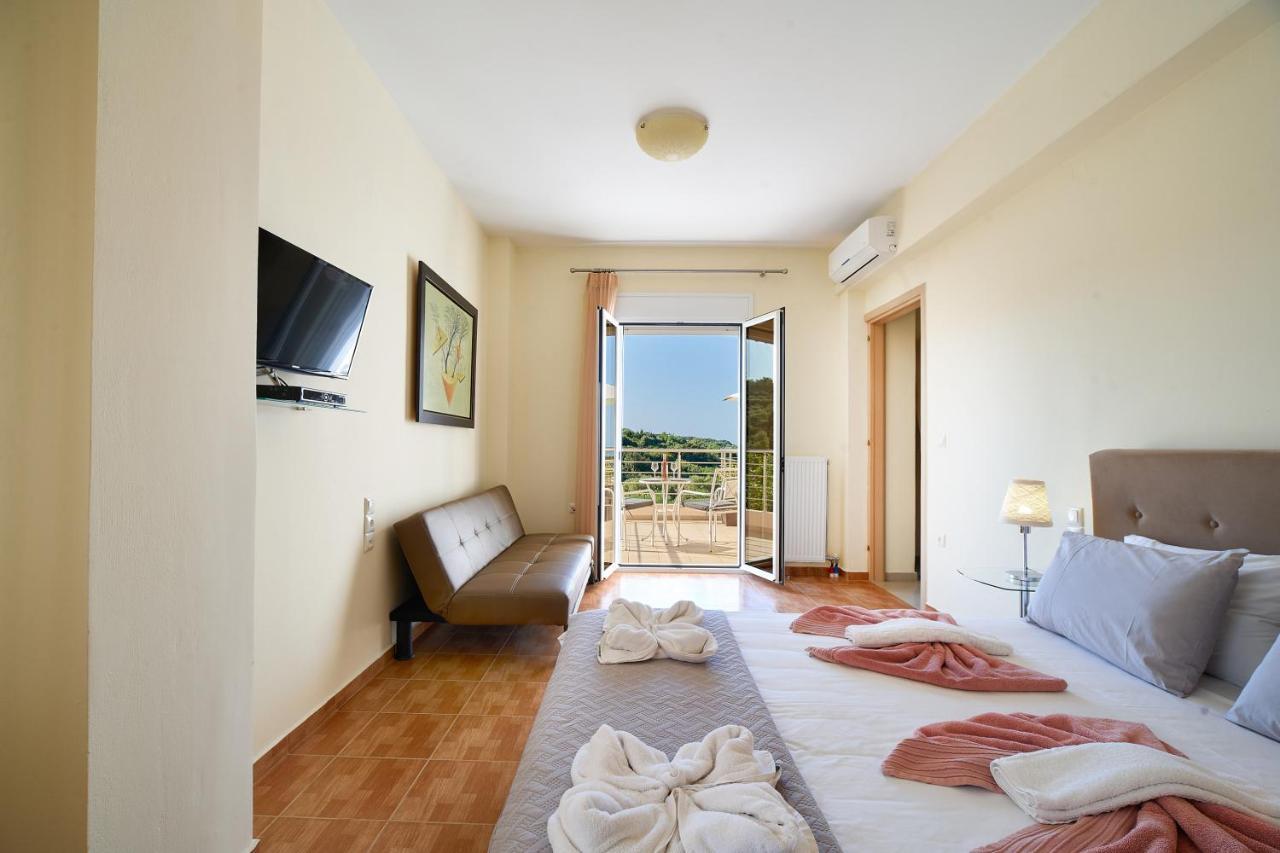 Villa Moma Palio Gerani Luaran gambar